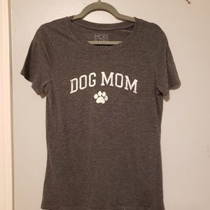 Dog Mom Graphic Tee
